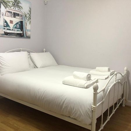 Cherry Tree House Wellington  Ngoại thất bức ảnh